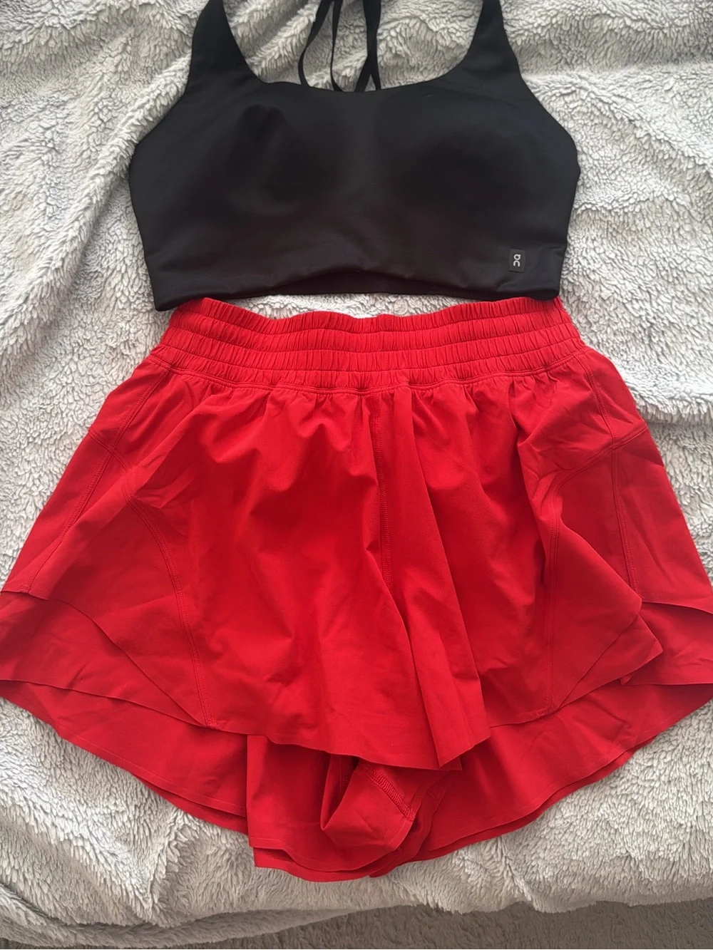 lululemon athletica shake it out high rise running short 2.5” in oxford red